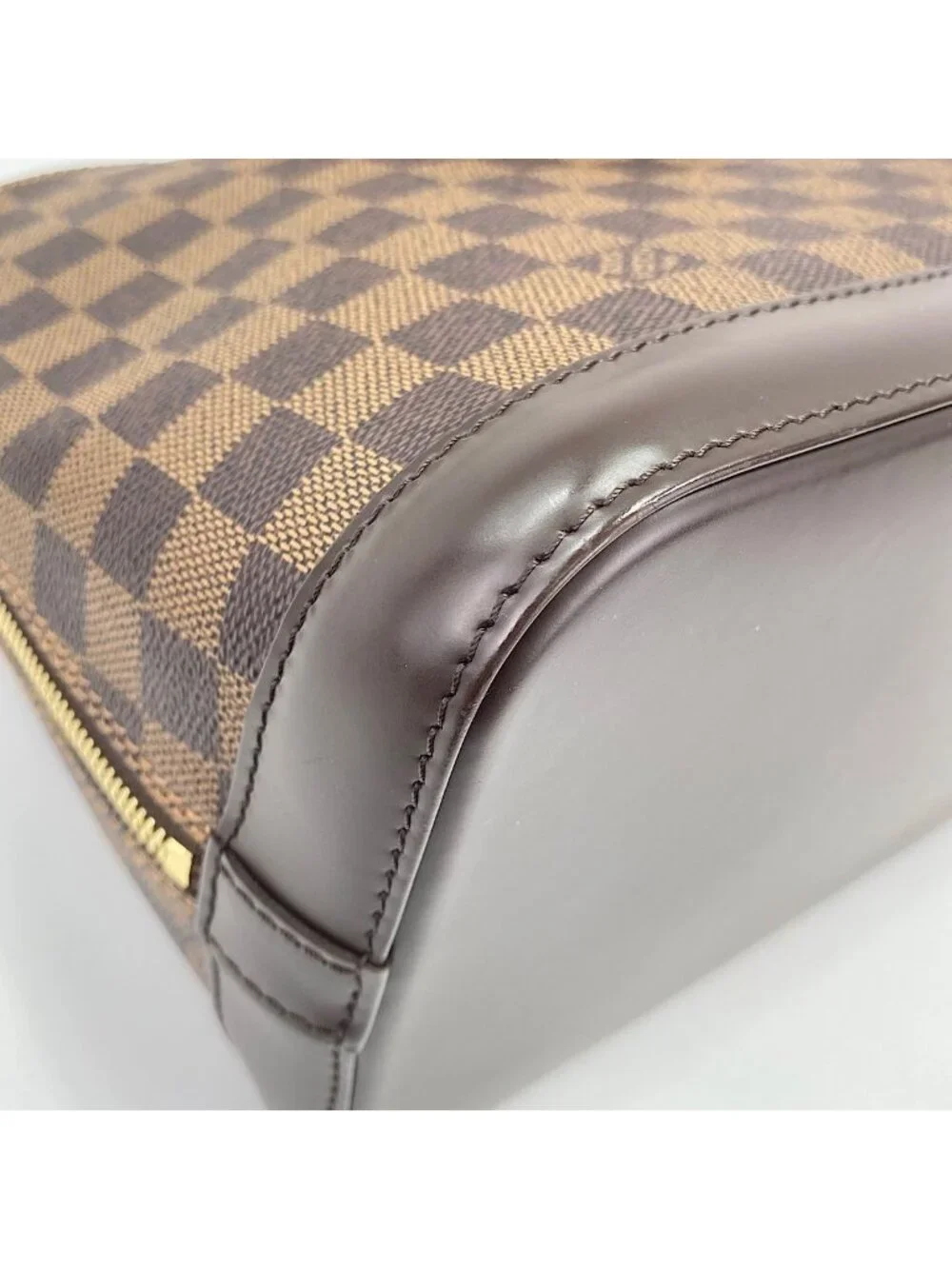Louis Vuitton Handbag Alma